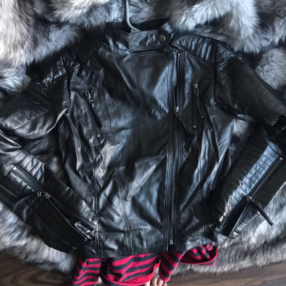 Black Faux Leather Moto Jacket Size Medium